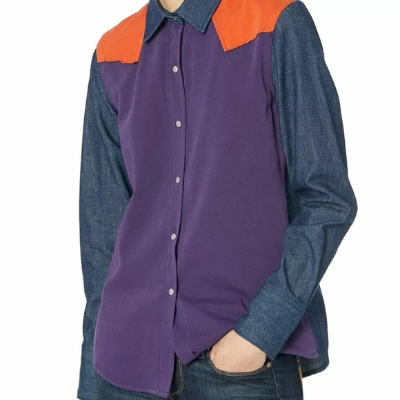 Calvin Klein women’s Jean shirt - Picture 3 of 15